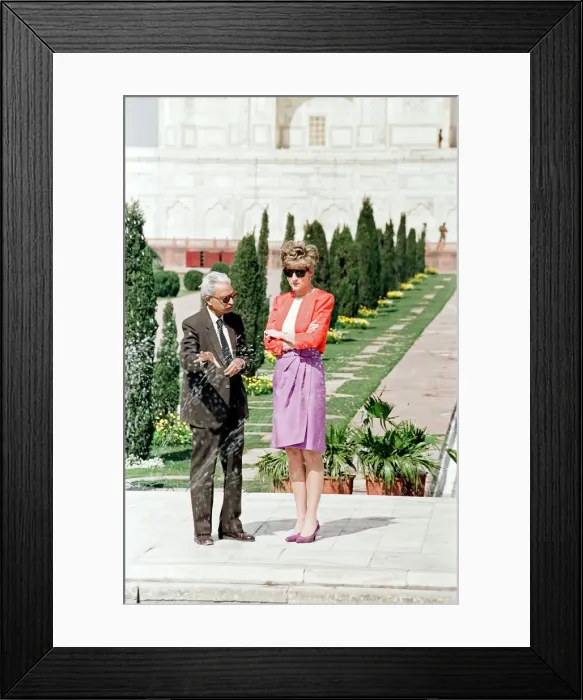 Framed Print : Princess Diana at the Taj Mahal, Agra, Uttar Pradesh, India, 11th February 1992