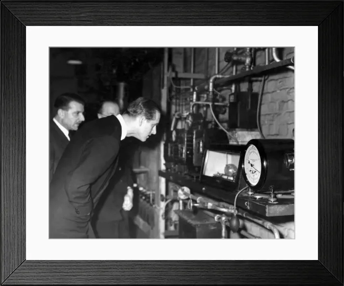 Framed Print : Duke of Edinburgh looking, with Mr. A. Parker (in glasses) Director of Fuel Research Framed Print : Duke of Edinburgh looking, with Mr. A. Parker (in glasses) Director of Fuel Research