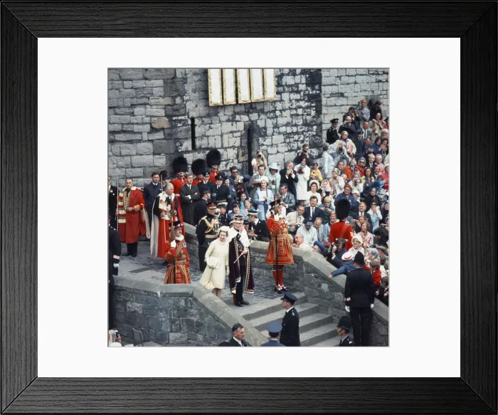 Framed Print : Investiture of Prince Charles as Prince of Wales 01 / 07 / 1969 Queen Elizabeth Framed Print : Investiture of Prince Charles as Prince of Wales 01 / 07 / 1969 Queen Elizabeth