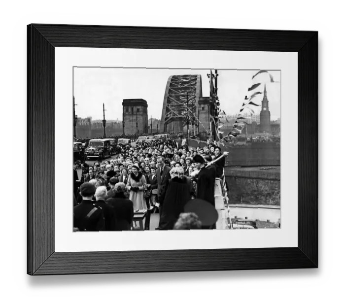 Framed Print : Queen Elizabeth II with Prince Philip are welcomed to Gateshead with the majestic Framed Print : Queen Elizabeth II with Prince Philip are welcomed to Gateshead with the majestic