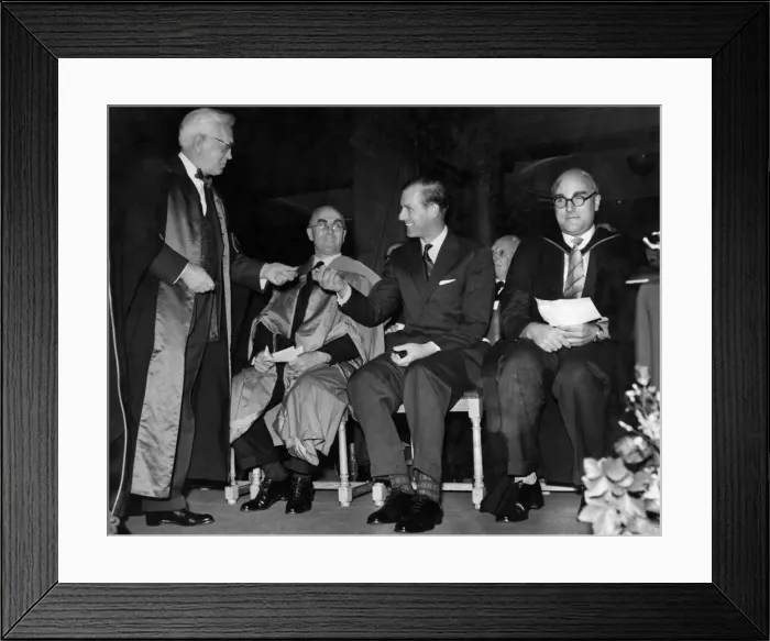 Framed Print : Prince Philip, Duke of Edinburgh seated as Sir Alexander Fleming Framed Print : Prince Philip, Duke of Edinburgh seated as Sir Alexander Fleming