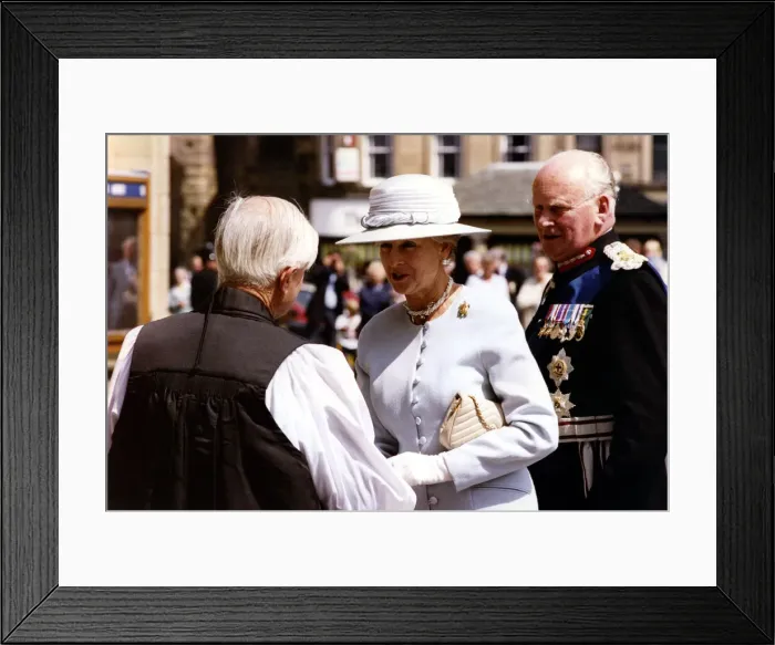 Framed Print : World War Two - Second World War - 50th Anniversary VJ Day Celebrations - Princess Framed Print : World War Two - Second World War - 50th Anniversary VJ Day Celebrations - Princess