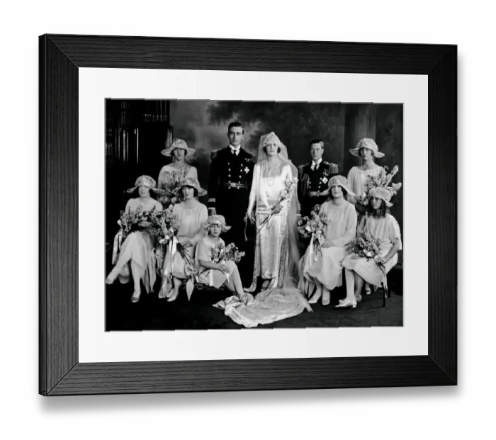 Framed Print : Wedding of Lord Louis Mountbatten and Miss Edwina Ashely photographed today immediately