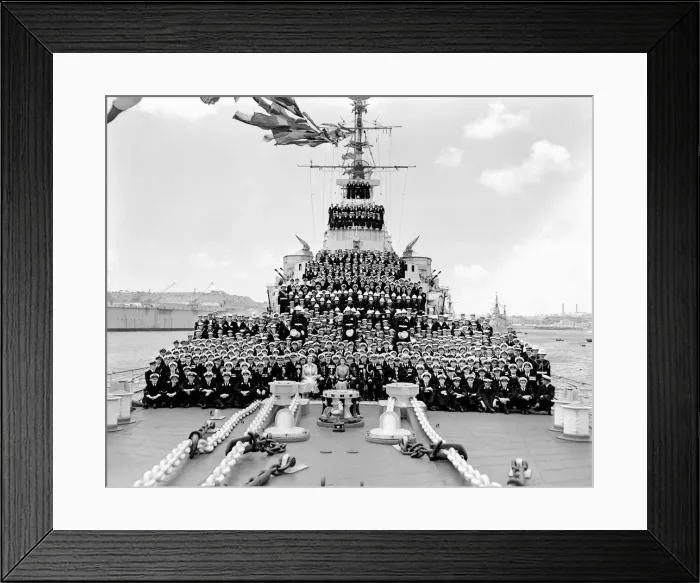 Framed Print : Lord Mountbatten poses for a photograph with Queen Elizabeth Framed Print : Lord Mountbatten poses for a photograph with Queen Elizabeth