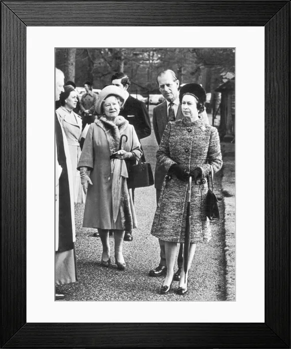 Framed Print : The Queen and The Duke of Edinburgh with The Queen Mother after a morning service Framed Print : The Queen and The Duke of Edinburgh with The Queen Mother after a morning service