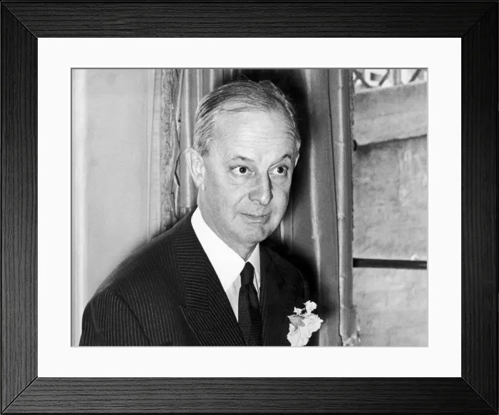 Framed Print : William Waldorf Astor III, 4th Viscount Astor (born December 27