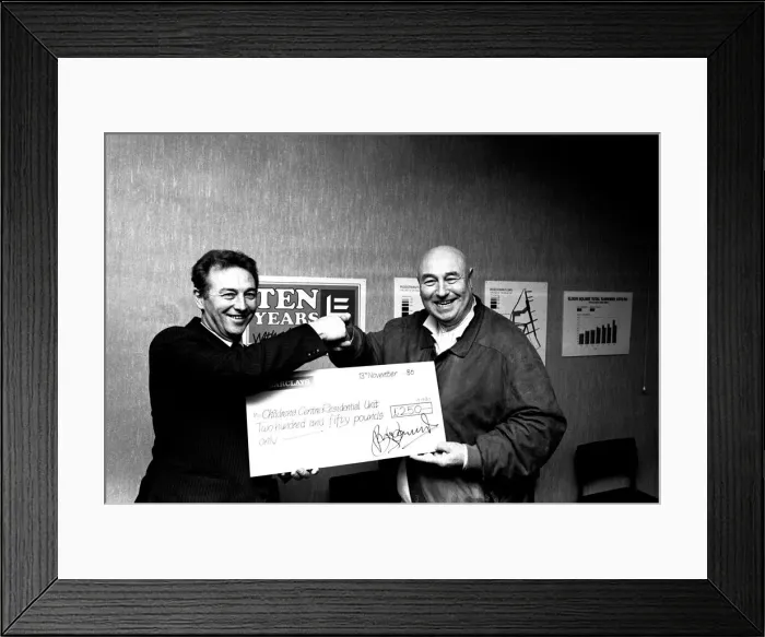 Framed Print : Actor Bill Maynard, sporting a shaven head for his role as Daddy Warbucks in the musical Framed Print : Actor Bill Maynard, sporting a shaven head for his role as Daddy Warbucks in the musical