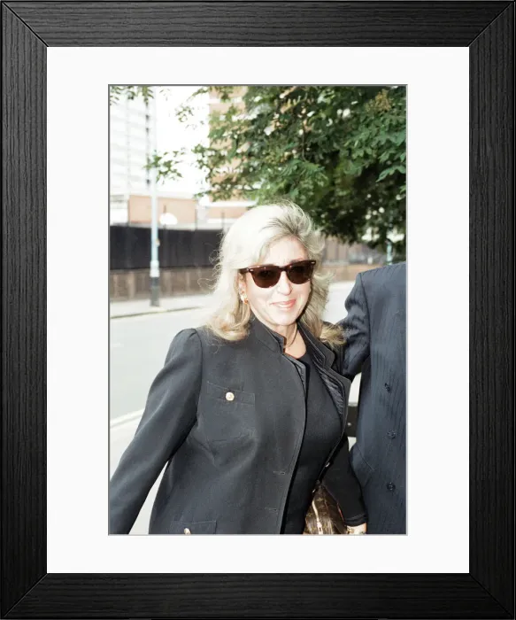 Framed Print : Eve Pollard, Editor, Sunday Mirror Newspaper, attends Industrial Tribunal, Miller v MGN Framed Print : Eve Pollard, Editor, Sunday Mirror Newspaper, attends Industrial Tribunal, Miller v MGN