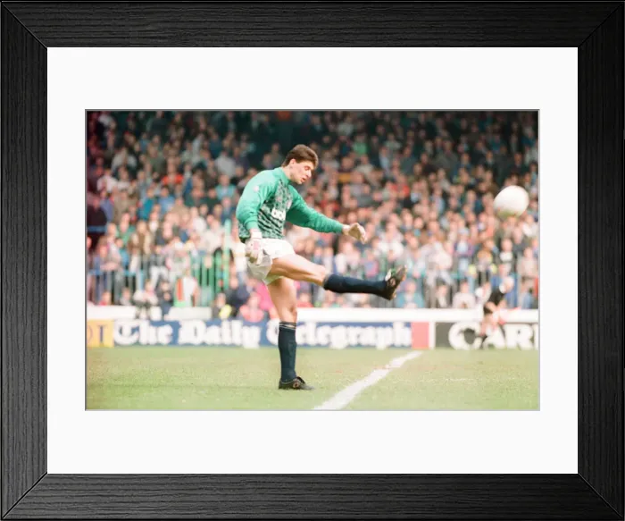 Framed Print : Manchester City 2-1 Derby County, league match at Maine Road, Saturday 20th April 1991 Framed Print : Manchester City 2-1 Derby County, league match at Maine Road, Saturday 20th April 1991