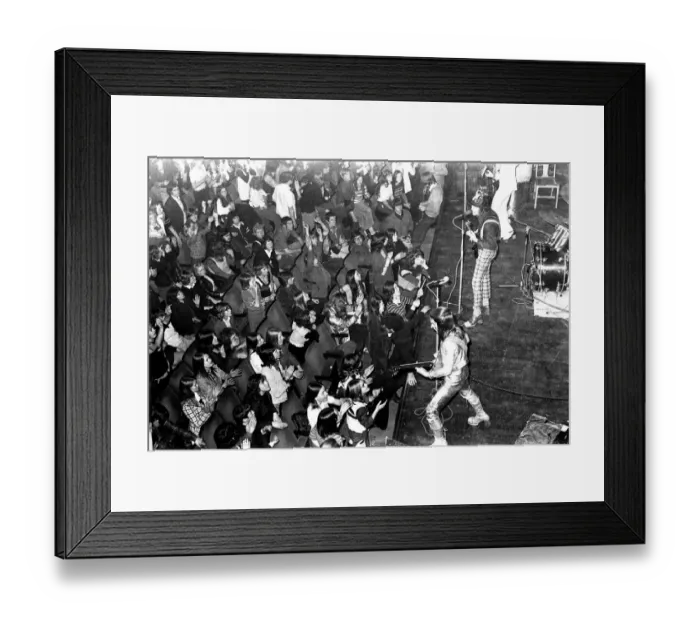 Framed Print : Glam rock band Slade perform in concert at Newcastle City Hall 4 November 1972 Framed Print : Glam rock band Slade perform in concert at Newcastle City Hall 4 November 1972