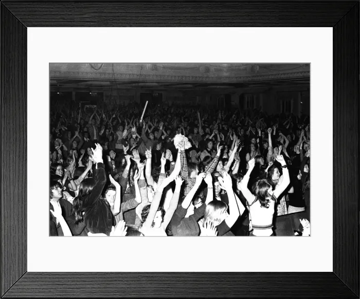 Framed Print : Glam rock band Slade perform in concert at Newcastle City Hall 4 November 1972 Framed Print : Glam rock band Slade perform in concert at Newcastle City Hall 4 November 1972