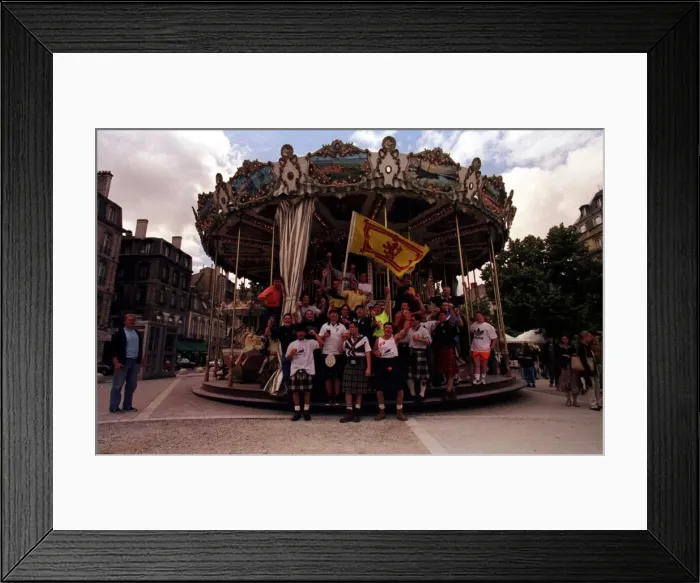 Framed Print : The Tartan Army, in Bordeaux, France, ahead of Scotland Framed Print : The Tartan Army, in Bordeaux, France, ahead of Scotland