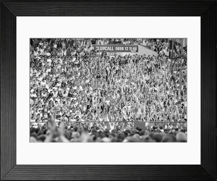 Framed Print : Bruce Springsteen in Concert, Villa Park, Birmingham, Tuesday 21st June 1988 Framed Print : Bruce Springsteen in Concert, Villa Park, Birmingham, Tuesday 21st June 1988