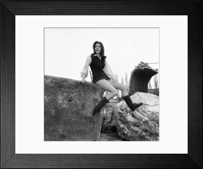 Framed Print : Diana Rigg, Actress a. k. a. Emma Peel, dressed as Robin Hood for an episode of Framed Print : Diana Rigg, Actress a. k. a. Emma Peel, dressed as Robin Hood for an episode of