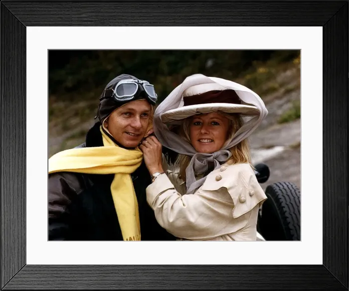 Framed Print : David Gower former England Cricket Captain swops batting gloves to raise money for Framed Print : David Gower former England Cricket Captain swops batting gloves to raise money for
