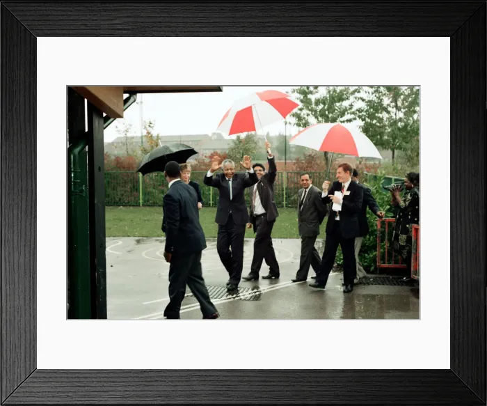 Framed Print : Nelson Mandela visits the Nelson Mandel school in Sparkbrook during his visit to Framed Print : Nelson Mandela visits the Nelson Mandel school in Sparkbrook during his visit to