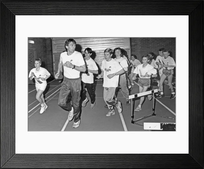 Framed Print : Athlete Dave Moorcroft leads a warm up session at AT7, Coventry. 31st October 1987 Framed Print : Athlete Dave Moorcroft leads a warm up session at AT7, Coventry. 31st October 1987