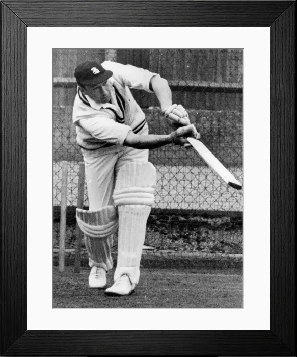 Framed Print : Warwickshire and England test cricketer Tom Cartwright. Circa 1966 Framed Print : Warwickshire and England test cricketer Tom Cartwright. Circa 1966