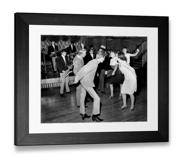 Framed Print : Entertainment: Dance: The Prince Philip. Young mods-hands clasped behind their backs like