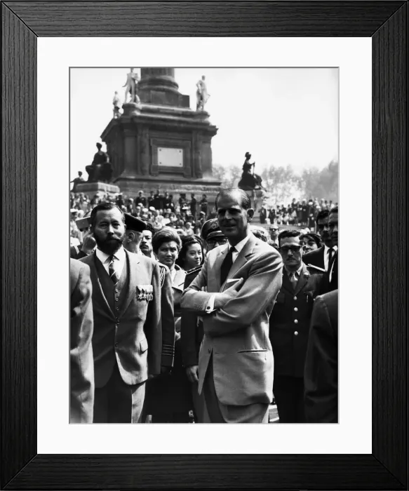 Framed Print : The Duke of Edinburgh with some of the crowd during his visit to Mexico City Framed Print : The Duke of Edinburgh with some of the crowd during his visit to Mexico City