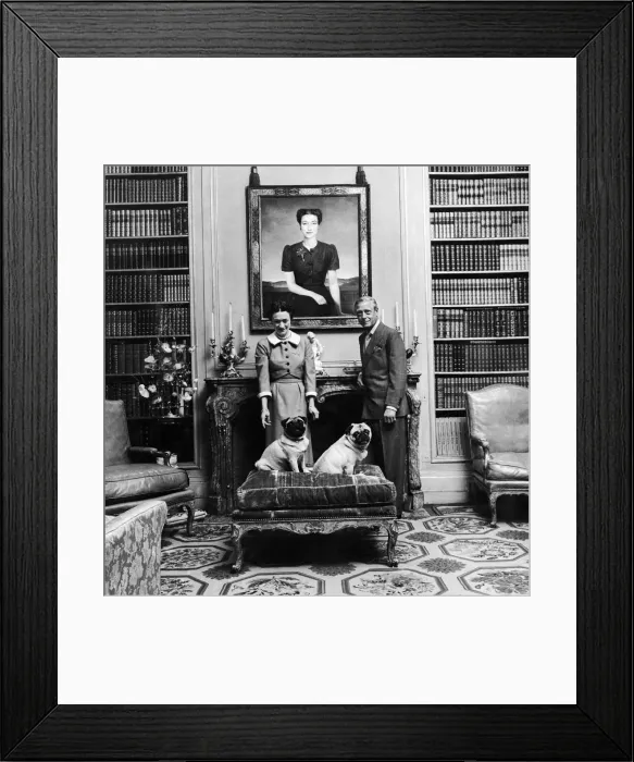 Framed Print : The Duke and Duchess of Windsor with their two dogs Trooper Framed Print : The Duke and Duchess of Windsor with their two dogs Trooper