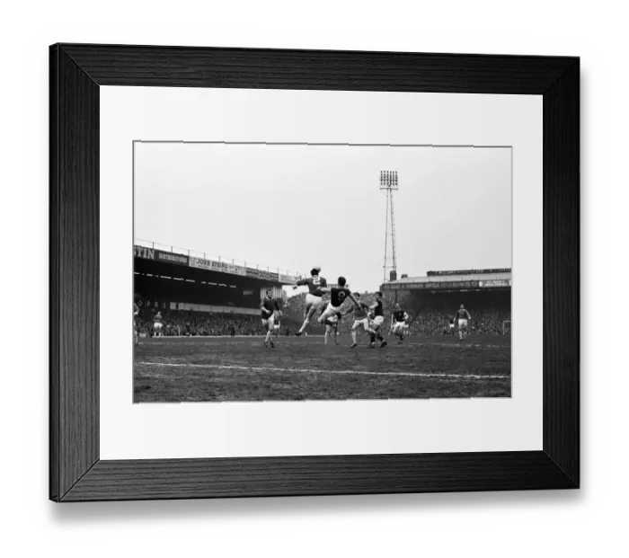 Framed Print : 1963 League Cup Final Second Leg at Villa Park. Aston Villa 0 v Birmingham City 0