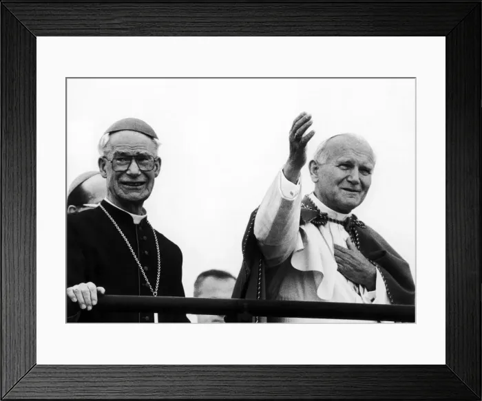 Framed Print : Pope John Paul II accompanied by Bishop, blesses congregation at Mass, Heaton Park Framed Print : Pope John Paul II accompanied by Bishop, blesses congregation at Mass, Heaton Park