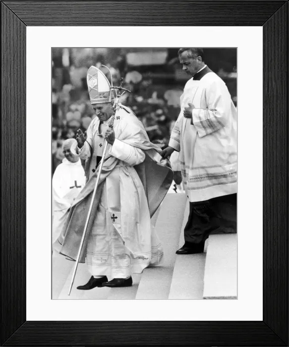 Framed Print : Pope John Paul II Mass at Heaton Park, Manchester, Monday 31st May 1982 Framed Print : Pope John Paul II Mass at Heaton Park, Manchester, Monday 31st May 1982