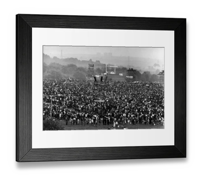 Framed Print : Pope John Paul II Mass at Heaton Park, Manchester, Monday 31st May 1982 Framed Print : Pope John Paul II Mass at Heaton Park, Manchester, Monday 31st May 1982