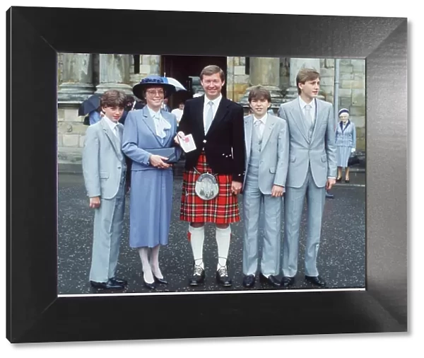 Alex Ferguson with OBE Wife family Manchester United football kilt