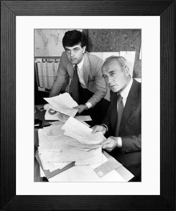 Framed Print : Birmingham City football manager Ron Saunders and secretary Andrew Waterhouse sift though Framed Print : Birmingham City football manager Ron Saunders and secretary Andrew Waterhouse sift though