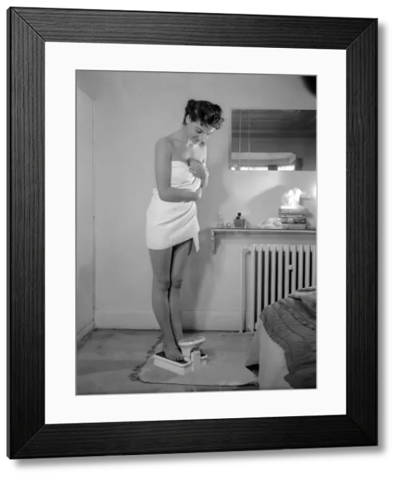 Framed Print : Jacqueline Hill, Actress & Model, October 1953 Framed Print : Jacqueline Hill, Actress & Model, October 1953