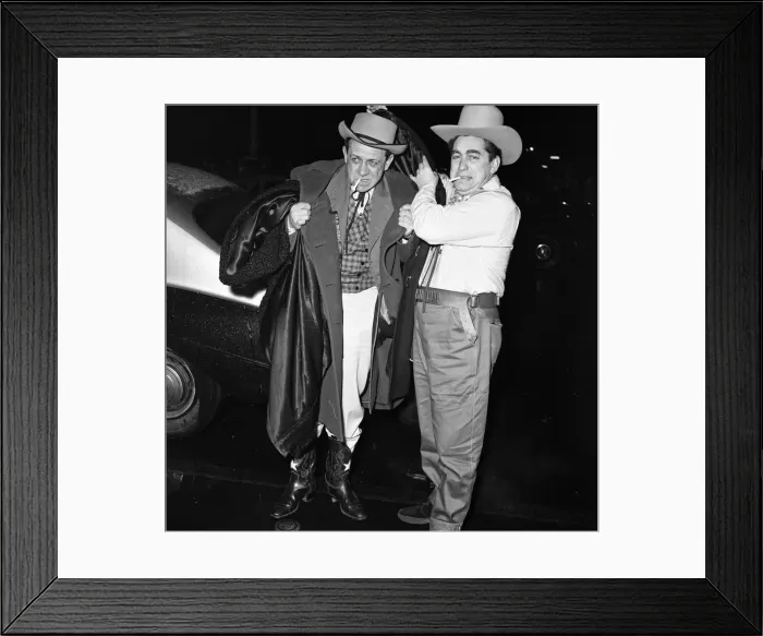 Framed Print : Premiere of Cowboy at Odeon Leicester Square. Tony Hancock