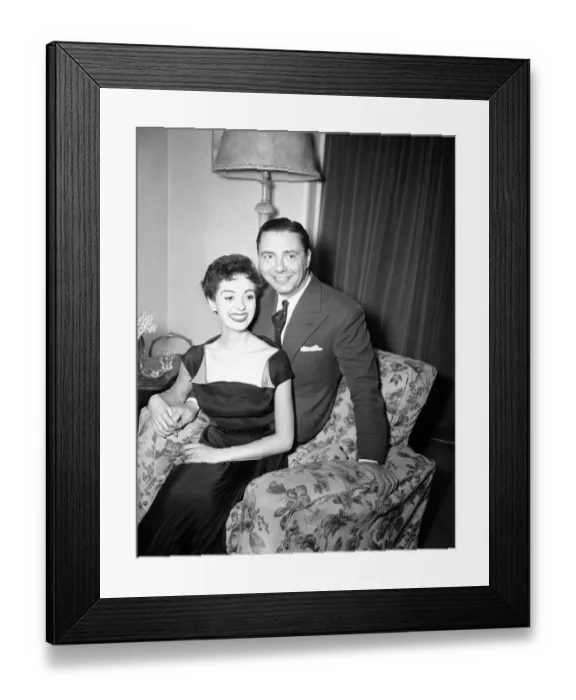 Framed Print : Ronald Waldman, BBC Head of Light Entertainment, and fiancee, actress Lana Morris