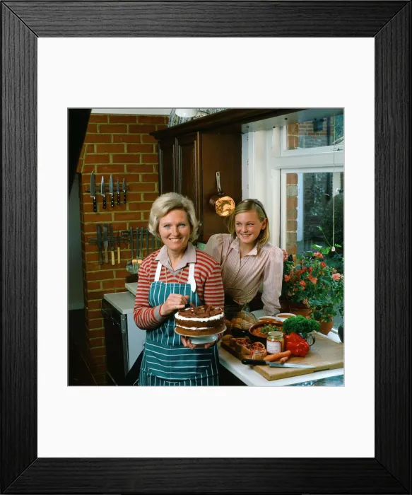 Framed Print : Mary Berry, British food writer and television presenter. October 1982 Framed Print : Mary Berry, British food writer and television presenter. October 1982
