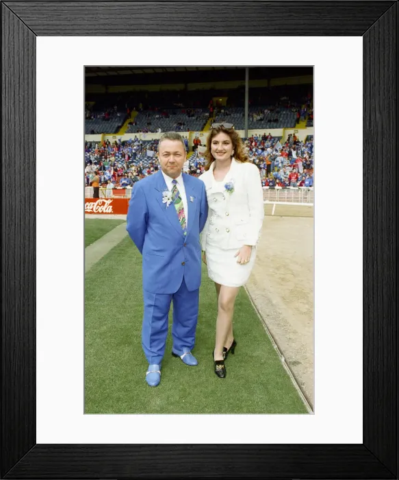 Framed Print : Auto Windscreens Shield Final at Wembley. Birmingham City v Carlisle David