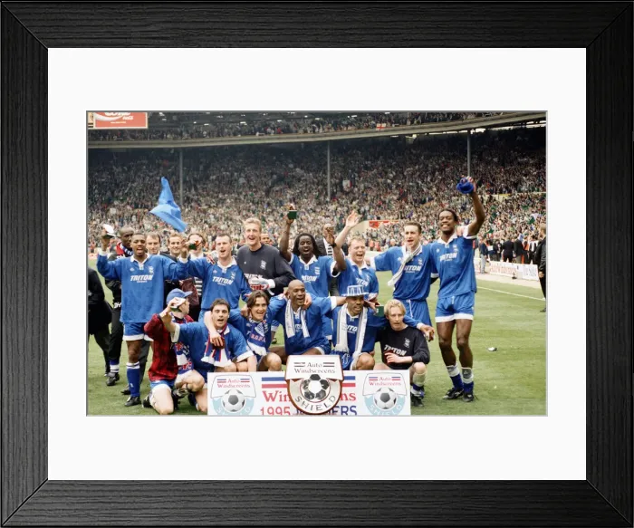 Framed Print : Auto Windscreens Shield Final at Wembley. Birmingham City v Carlisle