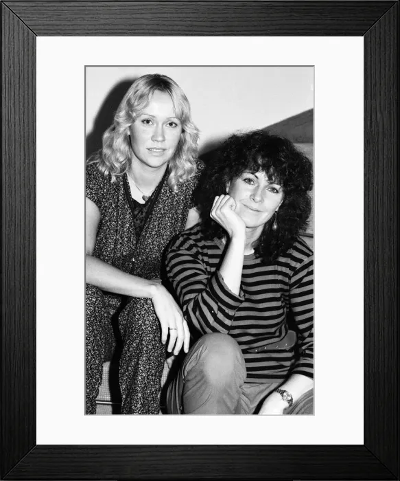 Framed Print : Swedish pop group ABBA consisting of Agnetha Faltskog, Bjorn Ulvaeus, Benny Andersson and Anni-Frid Lyngstad in London. Pictured, Agnetha Faltskog and Anni-Frid Lyngstad. 19th October 1980 Framed Print : Swedish pop group ABBA consisting of Agnetha Faltskog, Bjorn Ulvaeus, Benny Andersson and Anni-Frid Lyngstad in London. Pictured, Agnetha Faltskog and Anni-Frid Lyngstad. 19th October 1980
