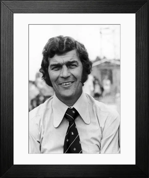 Framed Print : Geoff Coleman, Nuneaton Borough FC Manager. 26th August 1975 Framed Print : Geoff Coleman, Nuneaton Borough FC Manager. 26th August 1975