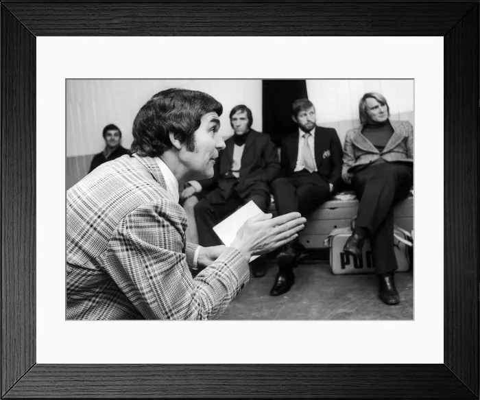 Framed Print : Geoff Coleman, Nuneaton Borough FC Manager. 8th November 1975 Framed Print : Geoff Coleman, Nuneaton Borough FC Manager. 8th November 1975