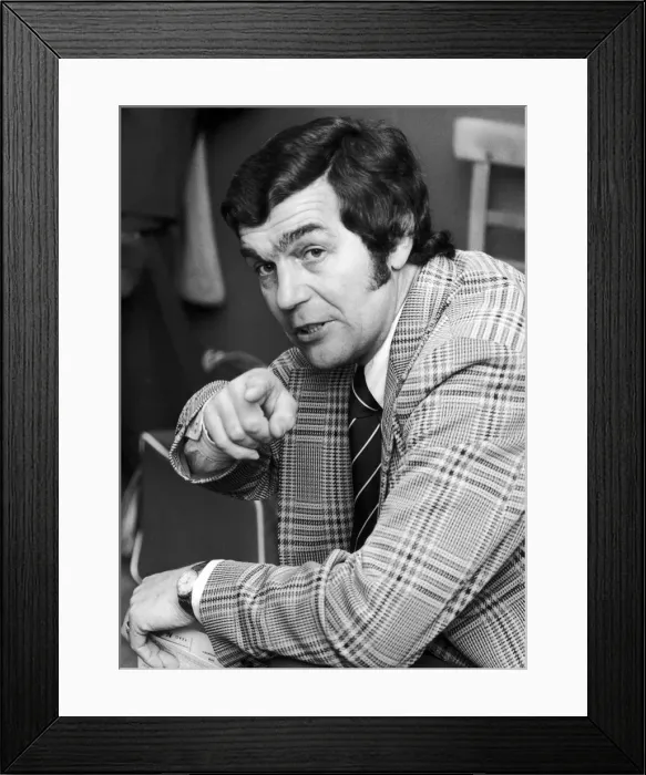 Framed Print : Geoff Coleman, Nuneaton Borough FC Manager. 8th November 1975 Framed Print : Geoff Coleman, Nuneaton Borough FC Manager. 8th November 1975