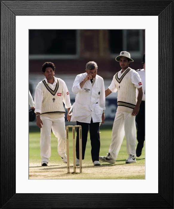 Framed Print : Umpire Dickie Bird wipes a tear from his eye at the end of his last match as a Test Framed Print : Umpire Dickie Bird wipes a tear from his eye at the end of his last match as a Test