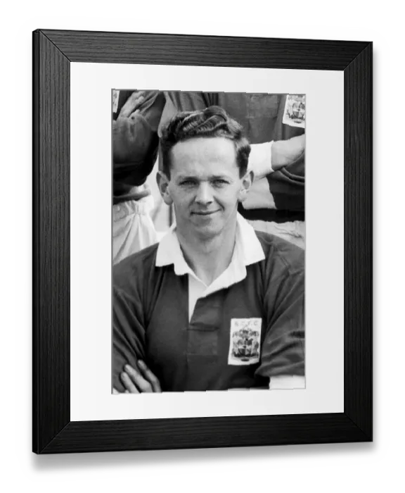 Framed Print : Birmingham City footballer Gordon Astall, 1957 Framed Print : Birmingham City footballer Gordon Astall, 1957
