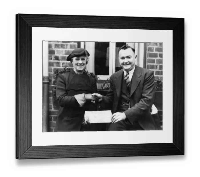 Framed Print : Birmingham City football star Joe Bradford presents a cheque for &pound