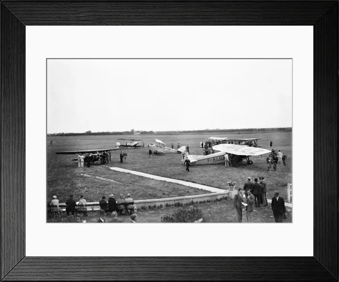 Framed Print : Pilots from 16 countries gather at Heston Aerodrome