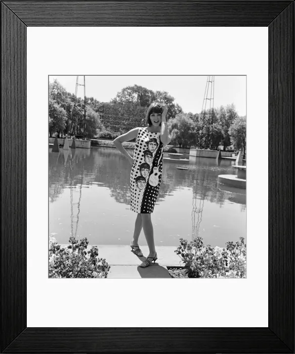 Framed Print : Pop Group The Beatles June 1964 John Lennon, Paul McCartney, Ringo Starr