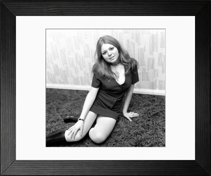 Framed Print : Maureen Murphy, Kibblesworth in Tyne and Wear, 30th November 1970 Framed Print : Maureen Murphy, Kibblesworth in Tyne and Wear, 30th November 1970