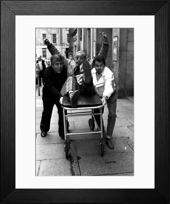Framed Print : Actors Peter Baldwin, Ben Warriss and David Ross outside the Theatre Royal