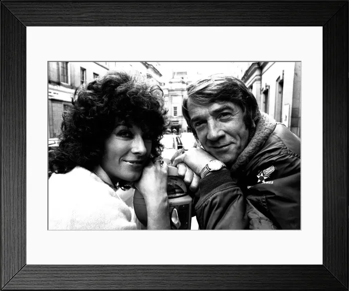 Framed Print : Jill Gascoigne and Bryan Marshall who are appearing in The Gentle Trap at the Theatre Framed Print : Jill Gascoigne and Bryan Marshall who are appearing in The Gentle Trap at the Theatre