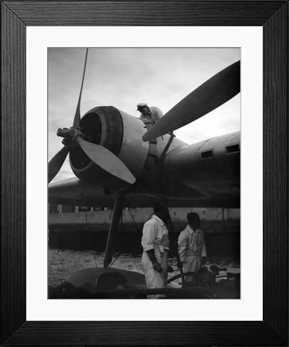 Framed Print : Series of images for Daily Herald Feature flight to Australia Framed Print : Series of images for Daily Herald Feature flight to Australia